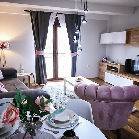 Apartman Filip Novi Pazar Ngoại thất bức ảnh