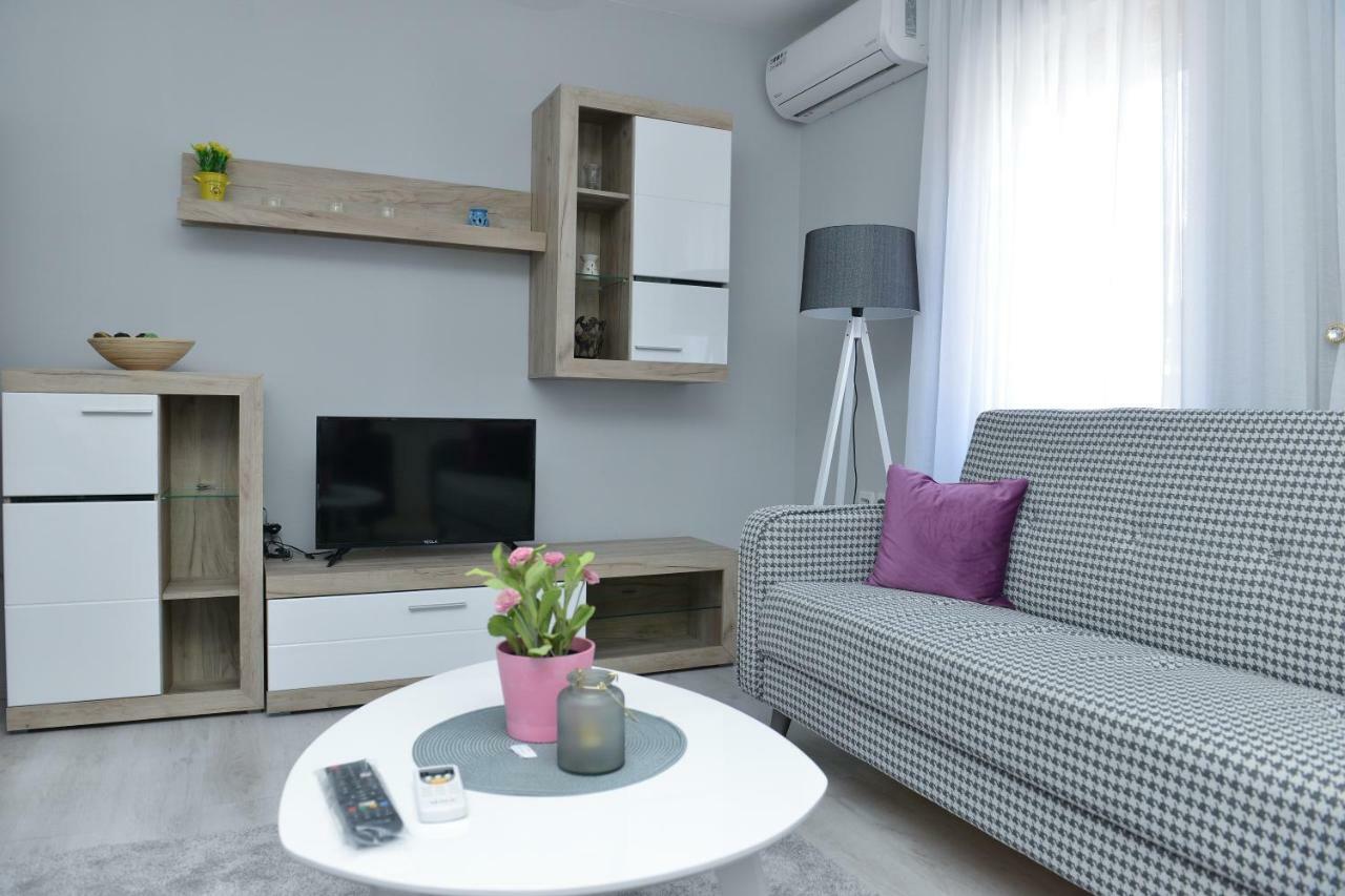 Apartman Filip Apartment Novi Pazar Ngoại thất bức ảnh