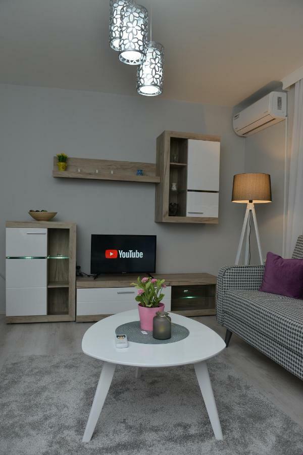 Apartman Filip Apartment Novi Pazar Ngoại thất bức ảnh